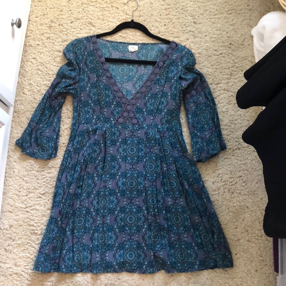Flowy o,Neil dress